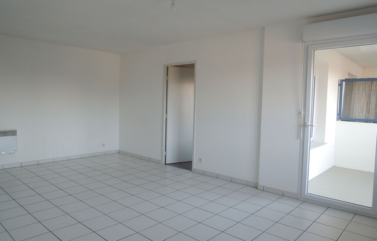 appartement 2 pièces 56 m2 à louer à Poitiers (86000)