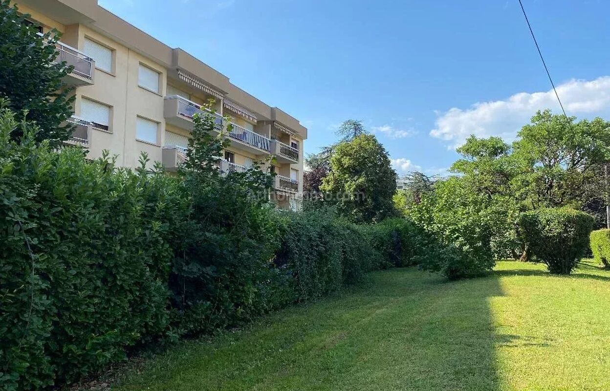 appartement 2 pièces 52 m2 à vendre à Échirolles (38130)