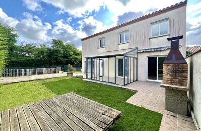 vente maison 189 900 € à proximité de Sainte-Maure-de-Peyriac (47170)