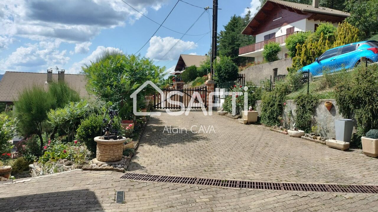 maison 10 pièces 252 m2 à vendre à Seyne (04140)