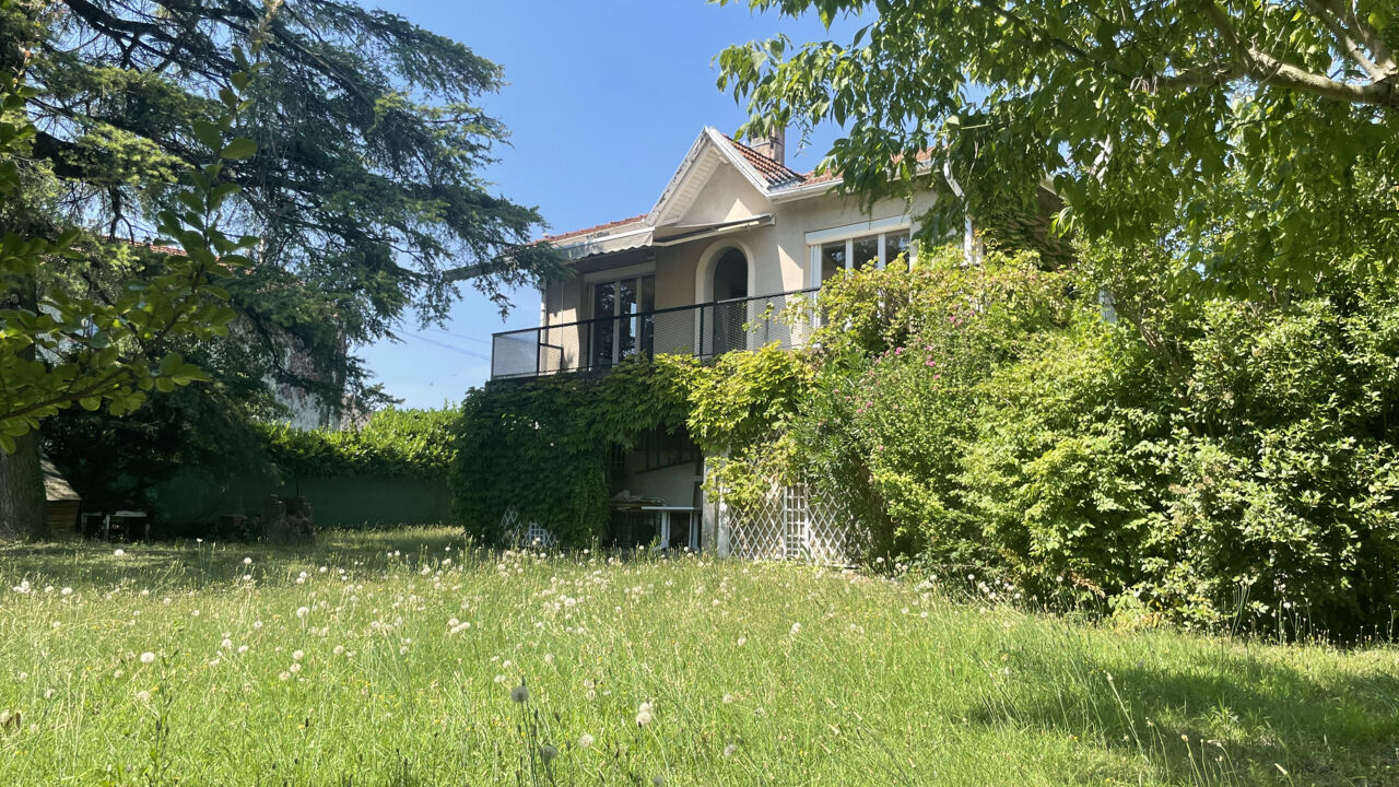 maison 6 pièces 100 m2 à vendre à Romans-sur-Isère (26100)