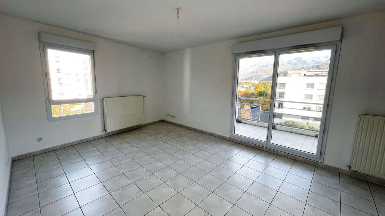 appartement 2 pièces 44 m2 à louer à Saint-Martin-d'Hères (38400)