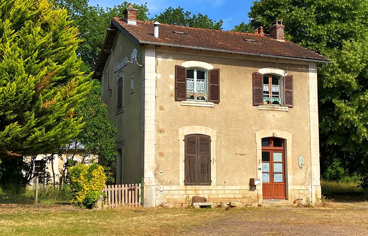 maison 5 pièces 107 m2 à vendre à Fontenoy (89520)