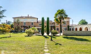 Maison 10 Pièces 425 m² à vendre à Quincieux (69650)