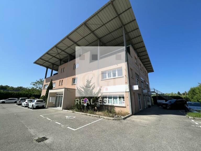 BUREAUX à LOUER — photo 1