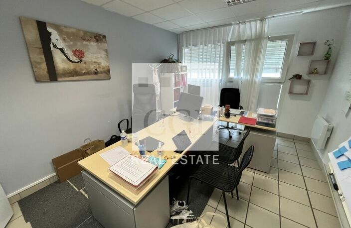 BUREAUX à LOUER — photo 4