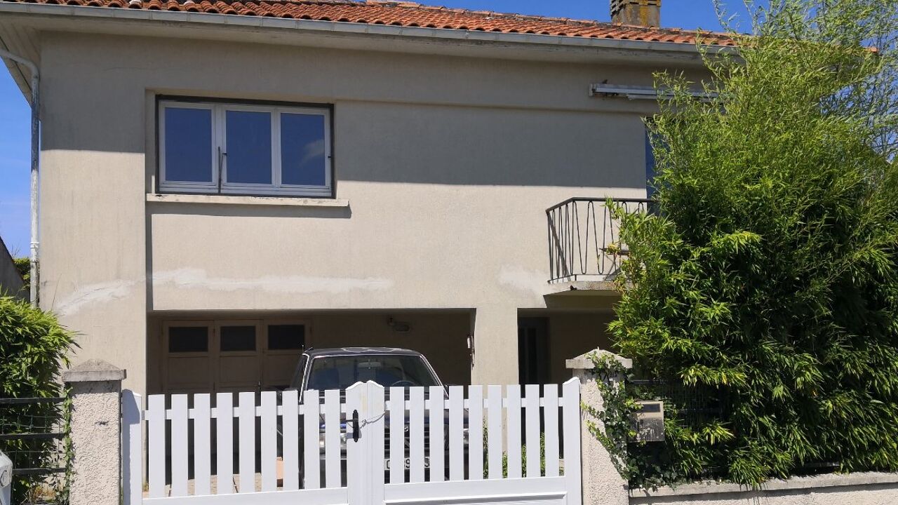 maison 3 pièces 75 m2 à vendre à Rochefort (17300)