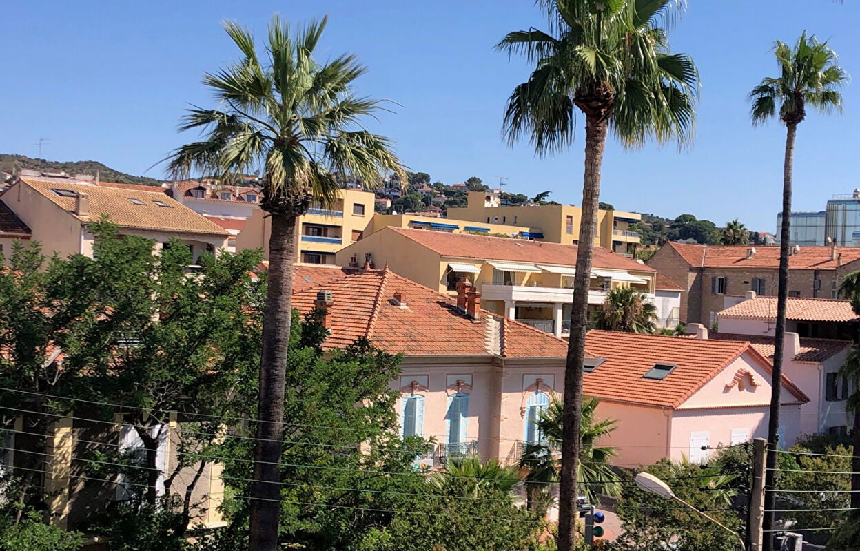 appartement 2 pièces 49 m2 à vendre à Hyères (83400)