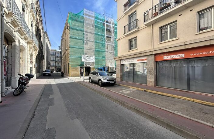 BUREAUX à LOUER — photo 2