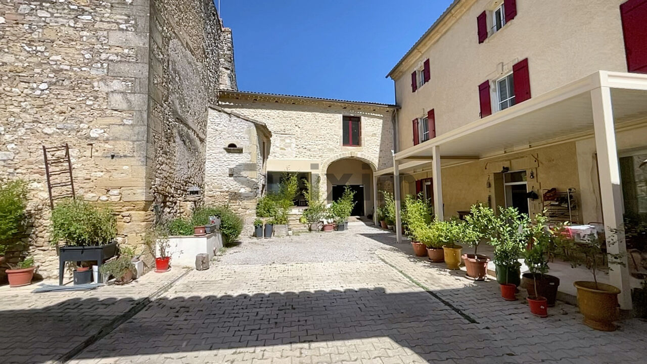 maison 8 pièces 252 m2 à vendre à Uzès (30700)