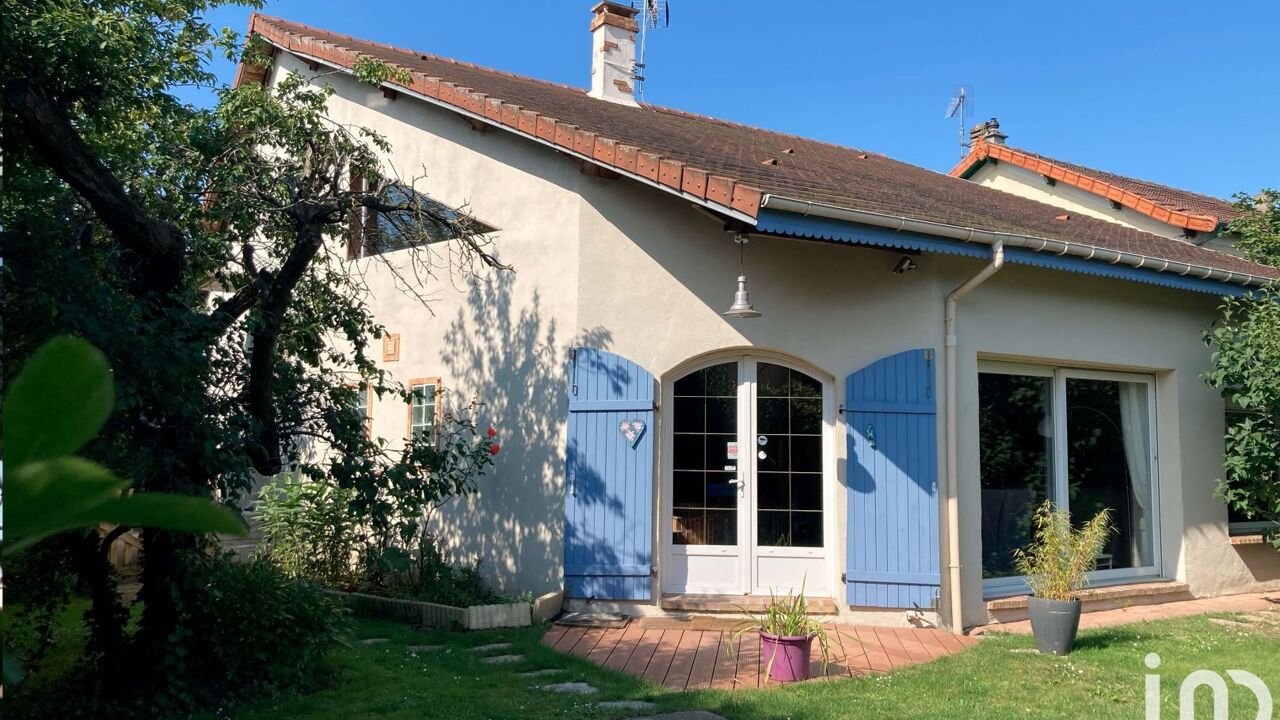 maison 6 pièces 130 m2 à vendre à Livry-Gargan (93190)