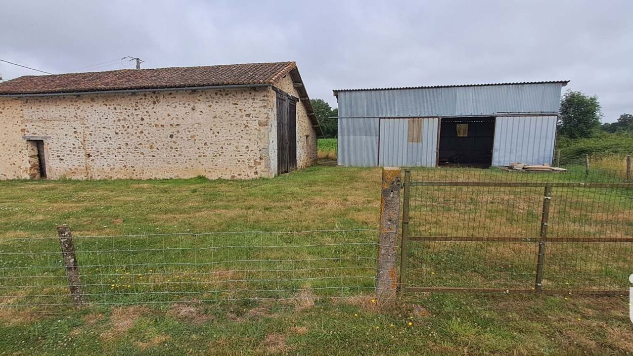 terrain  pièces 630 m2 à vendre à Beaulieu-sous-Parthenay (79420)