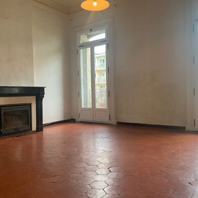 Appartement 5 pièces 144 m²