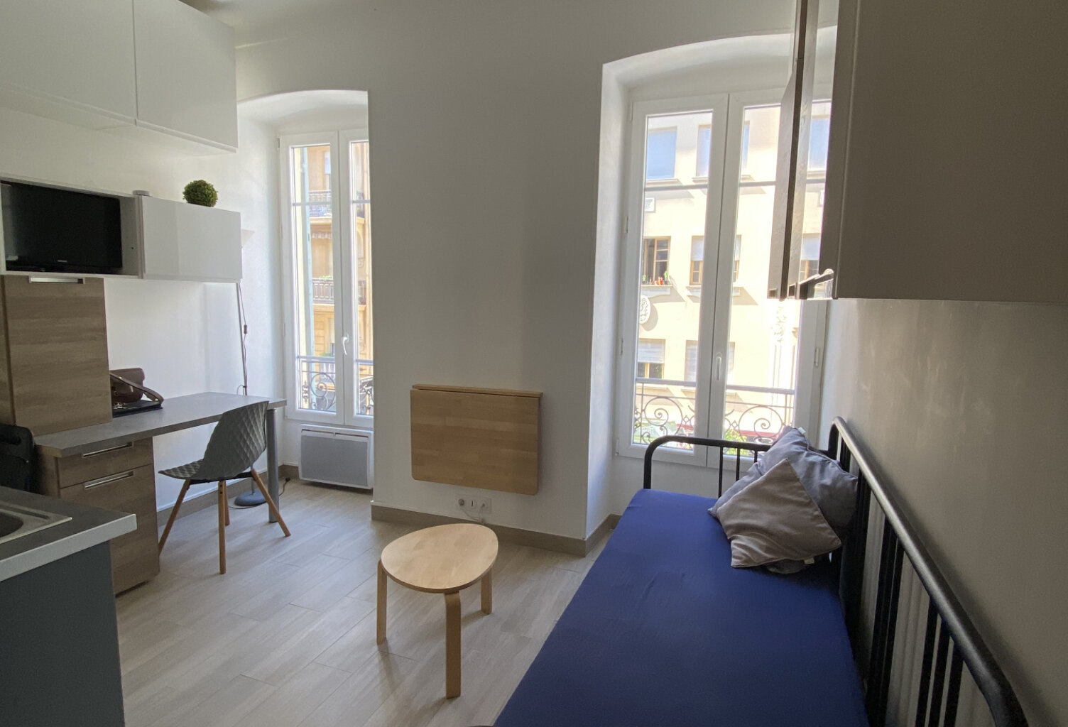 APPARTEMENT DIVISE EN 3 STUDIO — photo 1