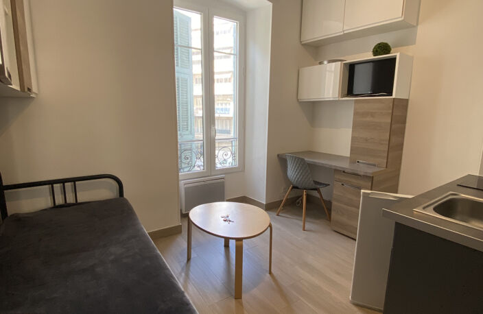 APPARTEMENT DIVISE EN 3 STUDIO — photo 4