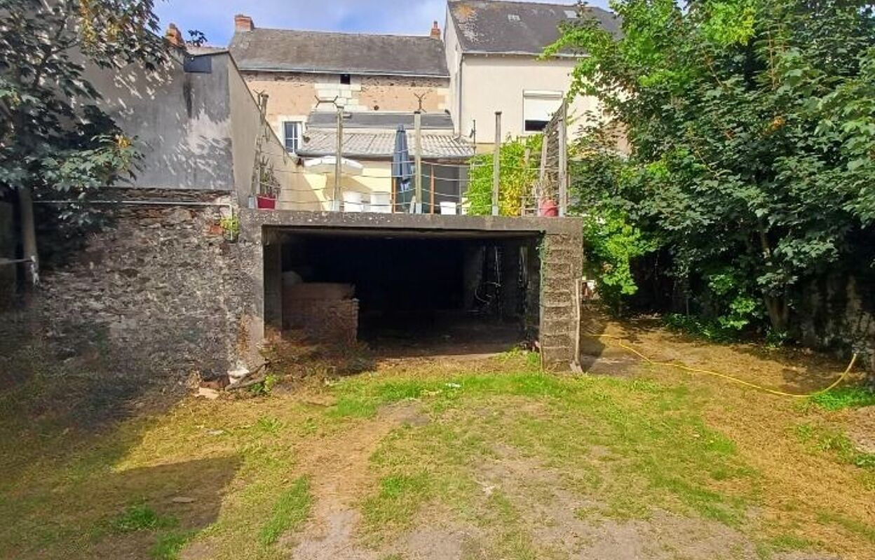 immeuble  pièces 130 m2 à vendre à Saint-Georges-sur-Loire (49170)