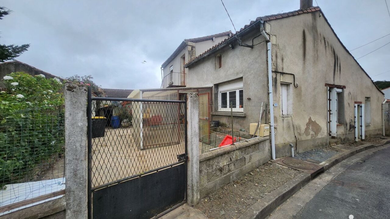 maison 4 pièces 103 m2 à vendre à Val en Vignes (79290)