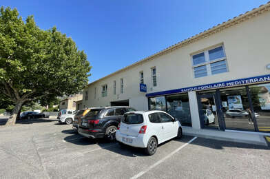 Commerce  180000 €