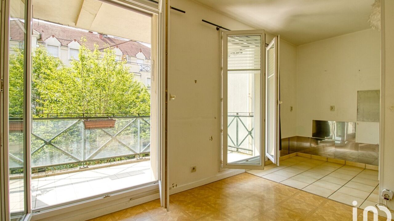 appartement 2 pièces 43 m2 à vendre à Bussy-Saint-Georges (77600)