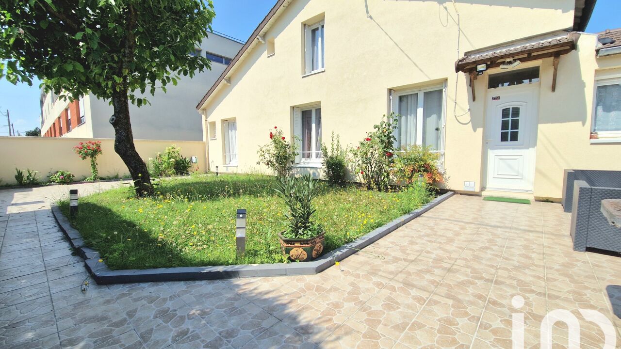 maison 4 pièces 85 m2 à vendre à Livry-Gargan (93190)