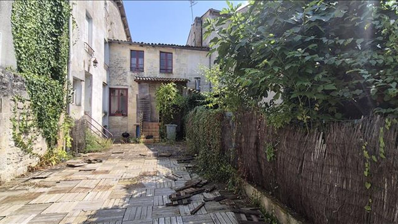 immeuble  pièces  m2 à vendre à Jonzac (17500)