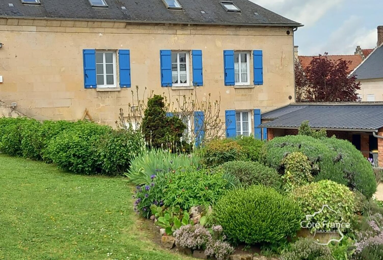 02260 Aisne. Très belle maison en pierre blanche — photo 1