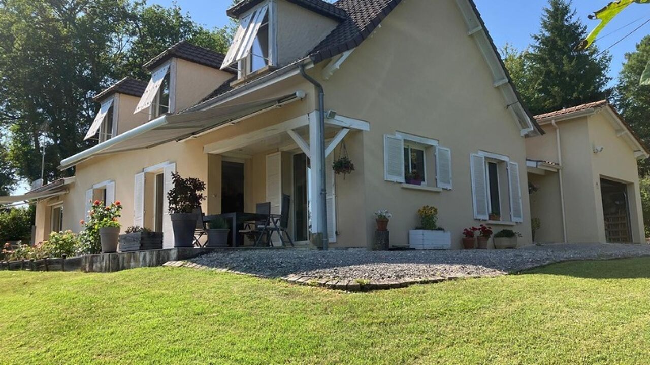 maison 7 pièces 165 m2 à vendre à Lembras (24100)