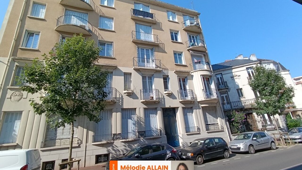 appartement 3 pièces 81 m2 à vendre à Vichy (03200)