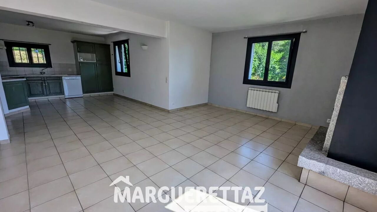 appartement 3 pièces 77 m2 à vendre à Viuz-en-Sallaz (74250)