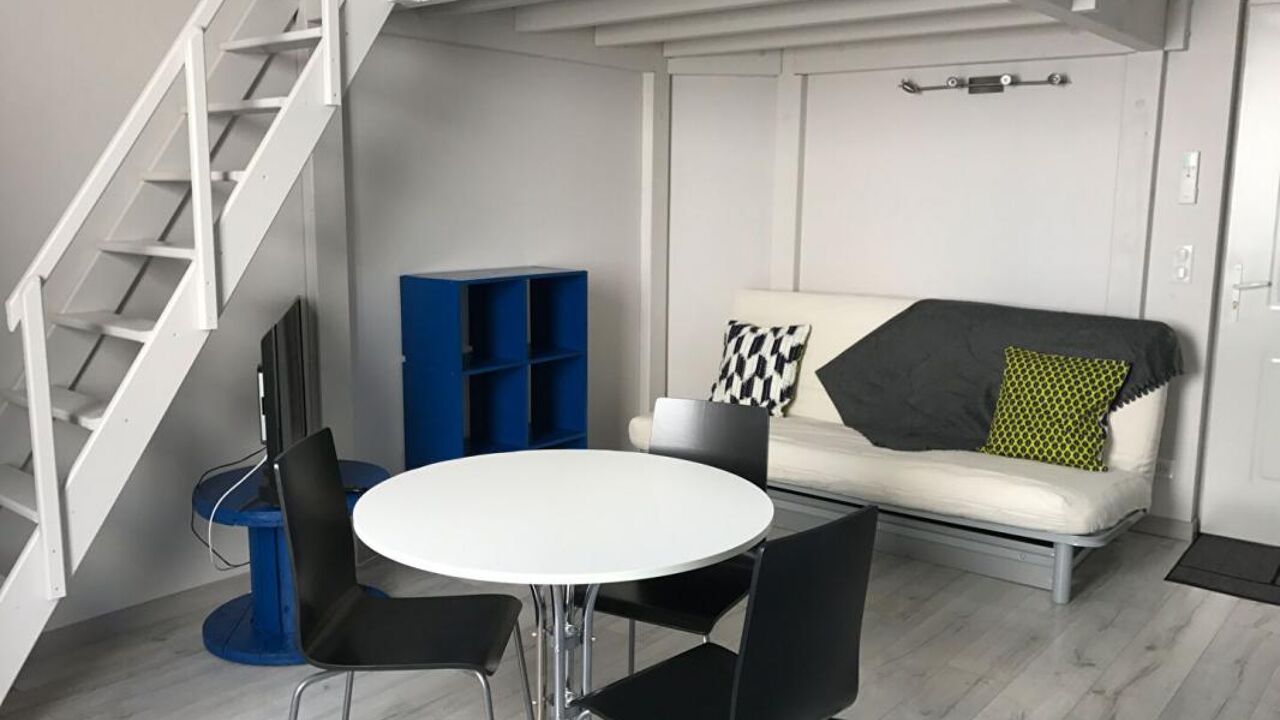 appartement 1 pièces 27 m2 à louer à Six-Fours-les-Plages (83140)