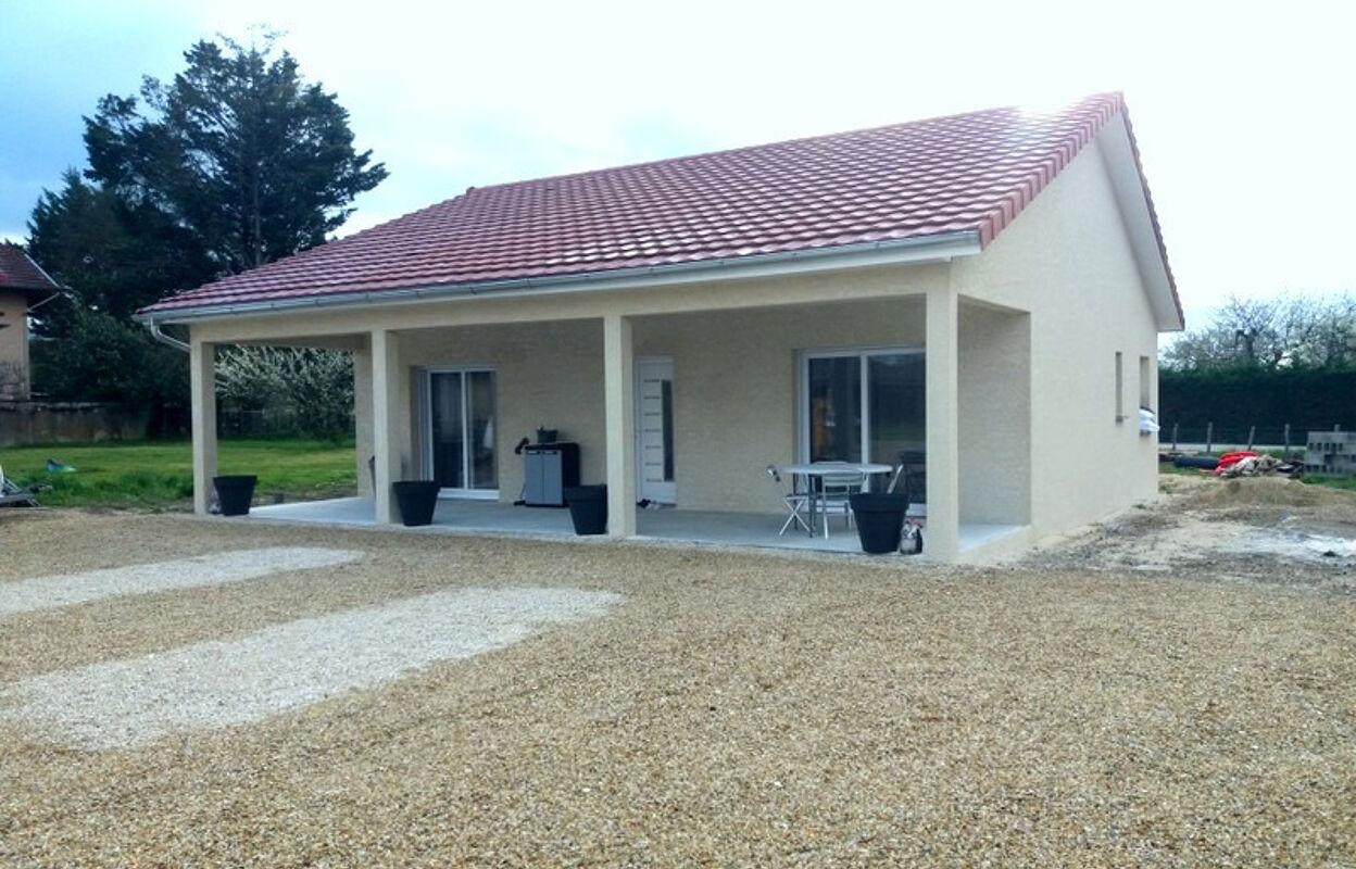 maison 4 pièces 95 m2 à vendre à Montrevel-en-Bresse (01340)