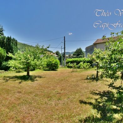 Terrain 550 m²