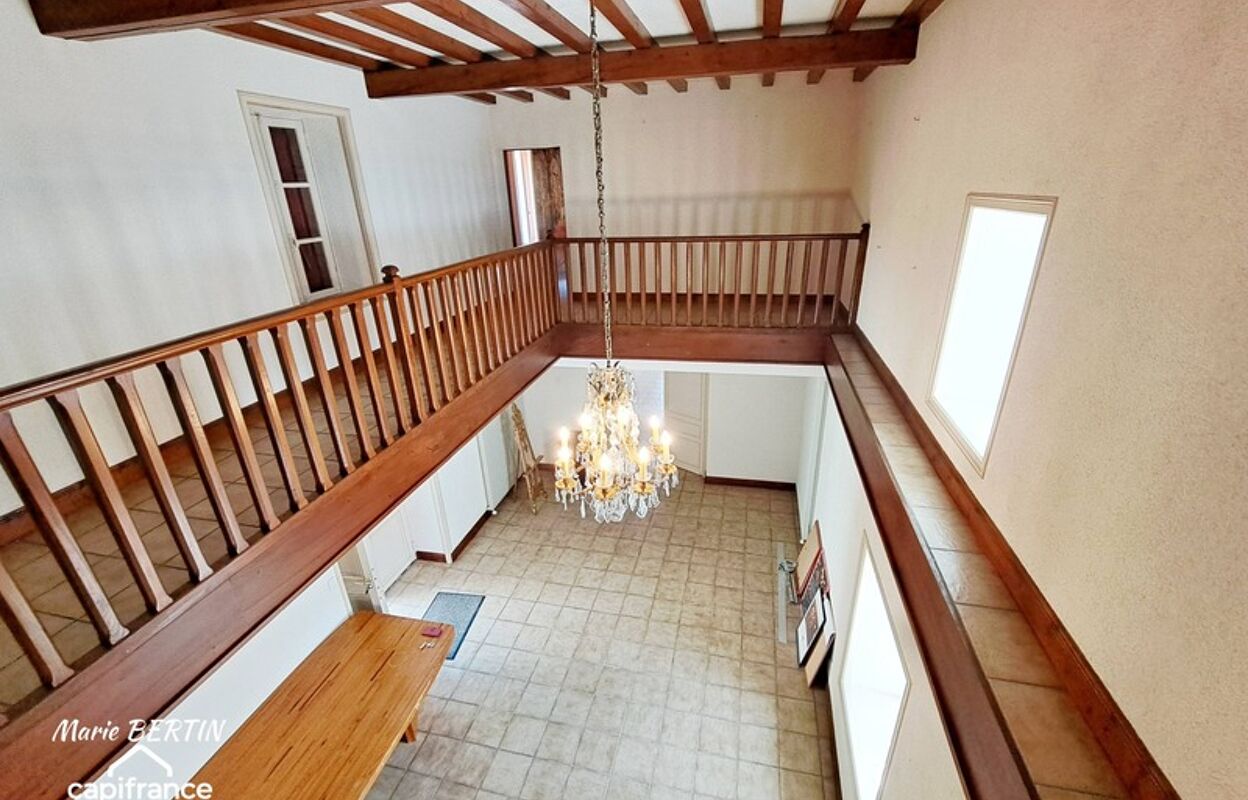 maison 11 pièces 426 m2 à vendre à Celles-sur-Belle (79370)