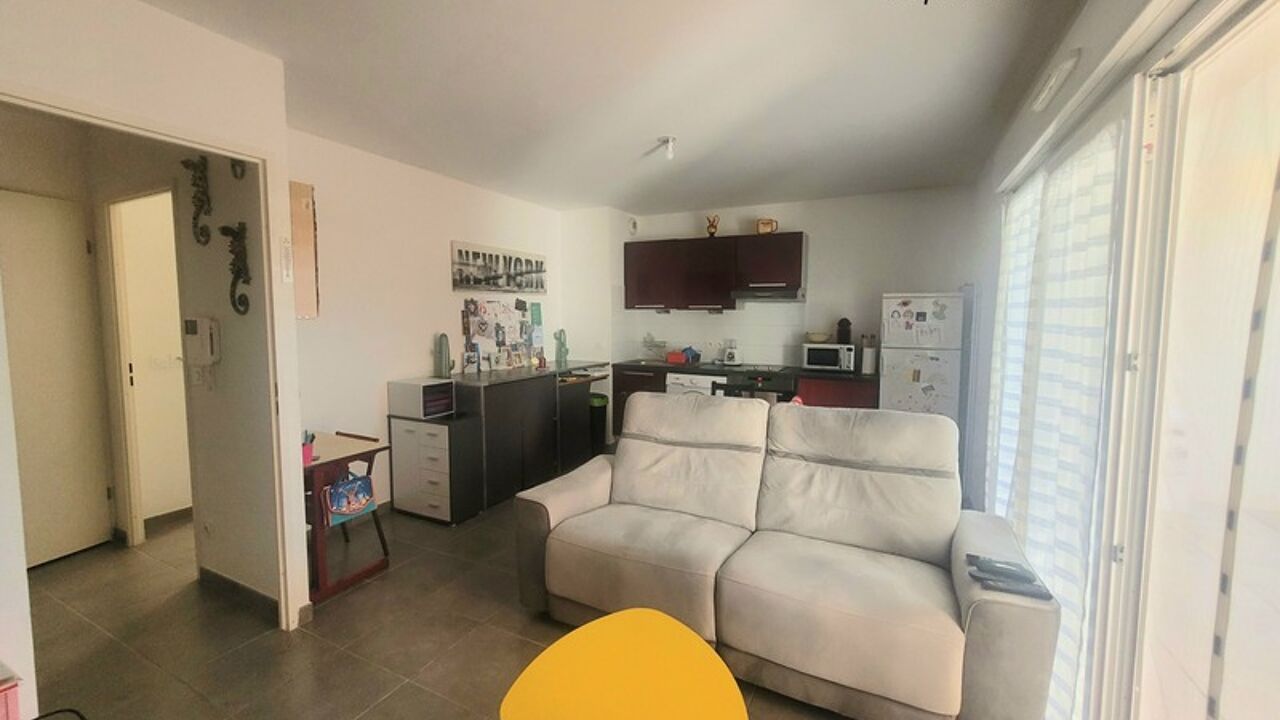 appartement 2 pièces 42 m2 à vendre à Salon-de-Provence (13300)