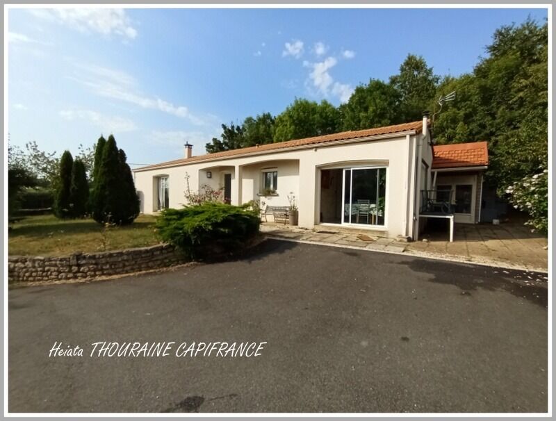 Villa / Maison 6 pièces  à vendre Saint-Maixent-l'École 79400