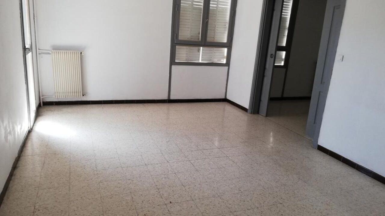 appartement 2 pièces 53 m2 à louer à Nîmes (30000)