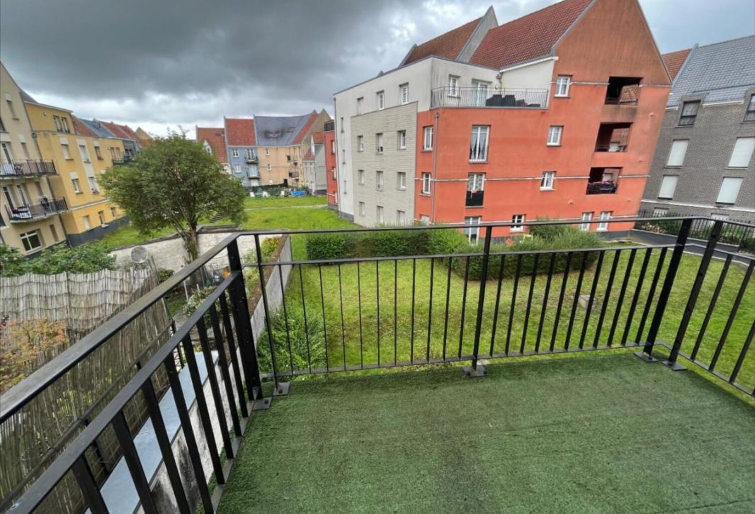 A VENDRE SECLIN appartement F3 balcon garage — photo 1