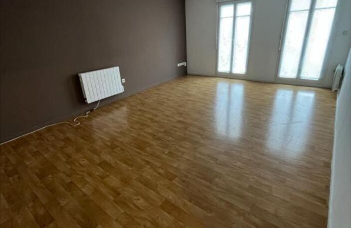 A VENDRE SECLIN appartement F3 balcon garage — photo 2