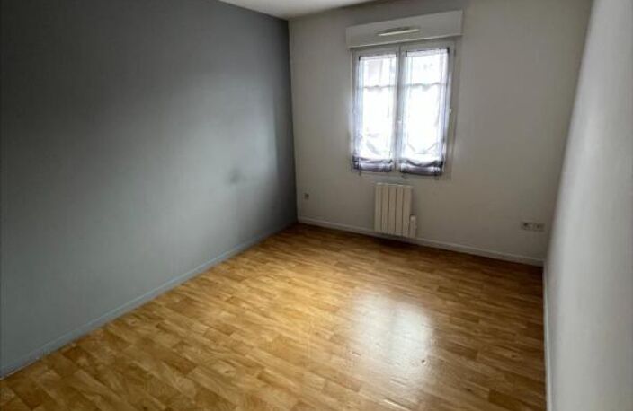 A VENDRE SECLIN appartement F3 balcon garage — photo 5