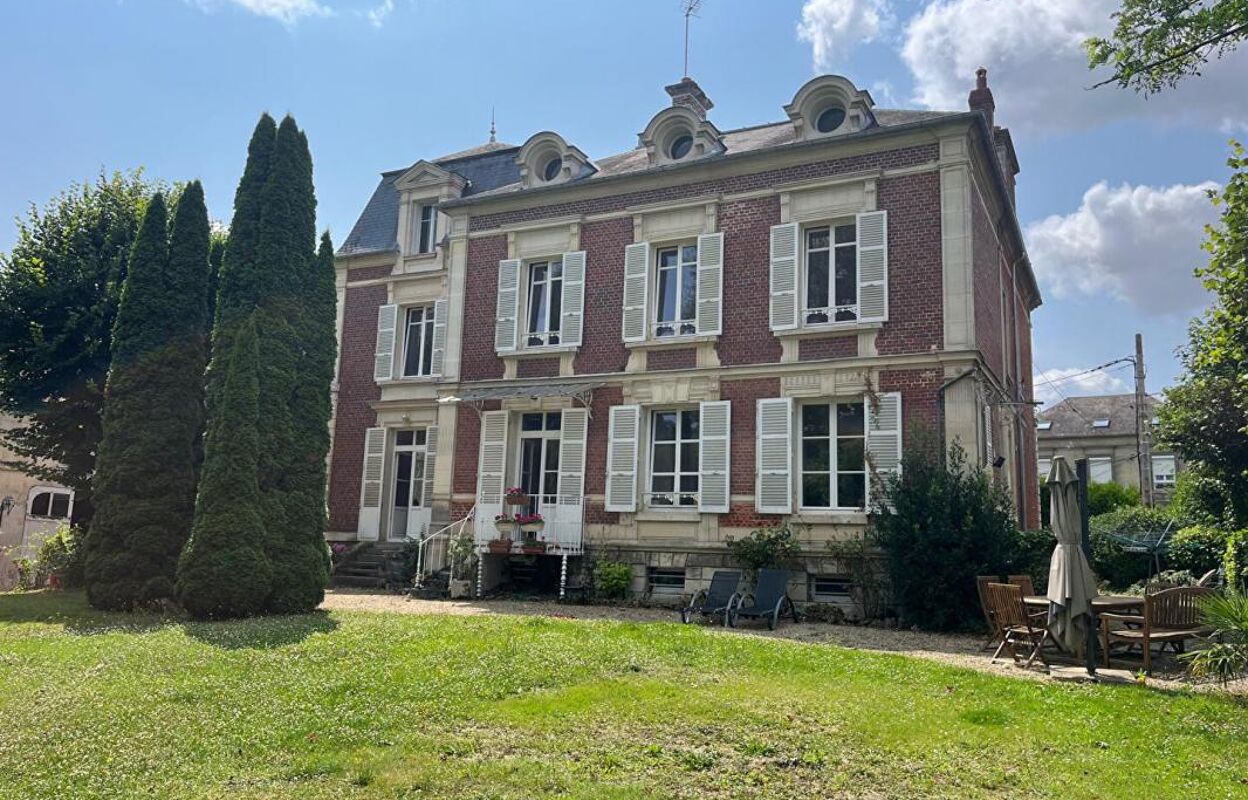 maison 7 pièces 316 m2 à vendre à Mouy (60250)