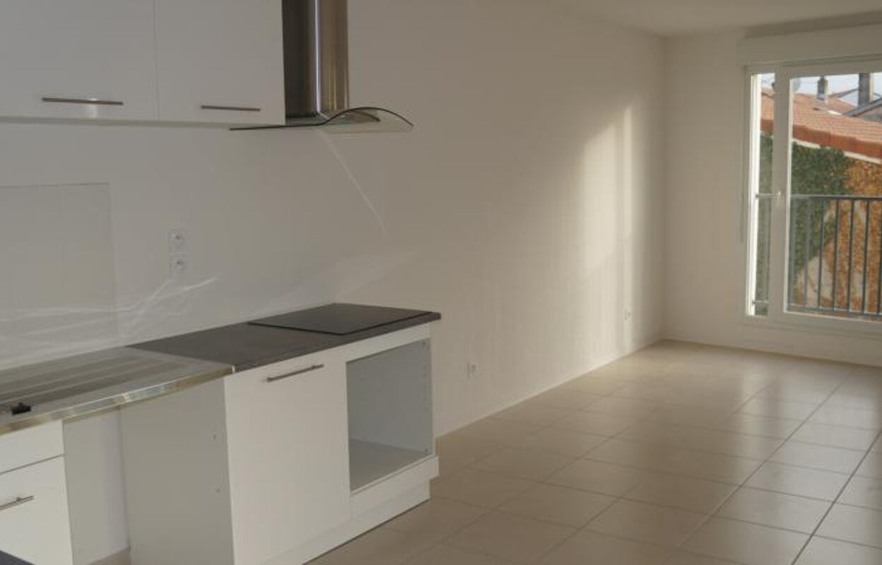 appartement 3 pièces 66 m2 à vendre à Décines-Charpieu (69150)