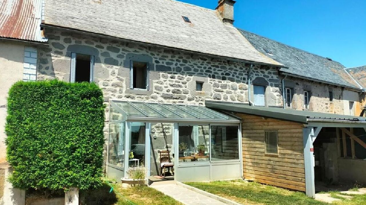 maison 3 pièces 73 m2 à vendre à Valuéjols (15300)