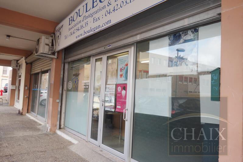 Local commercial  à louer Aubagne 13400