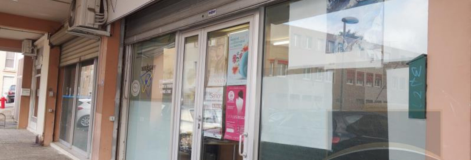 Commerce  36 m² à louer à Aubagne (13400)