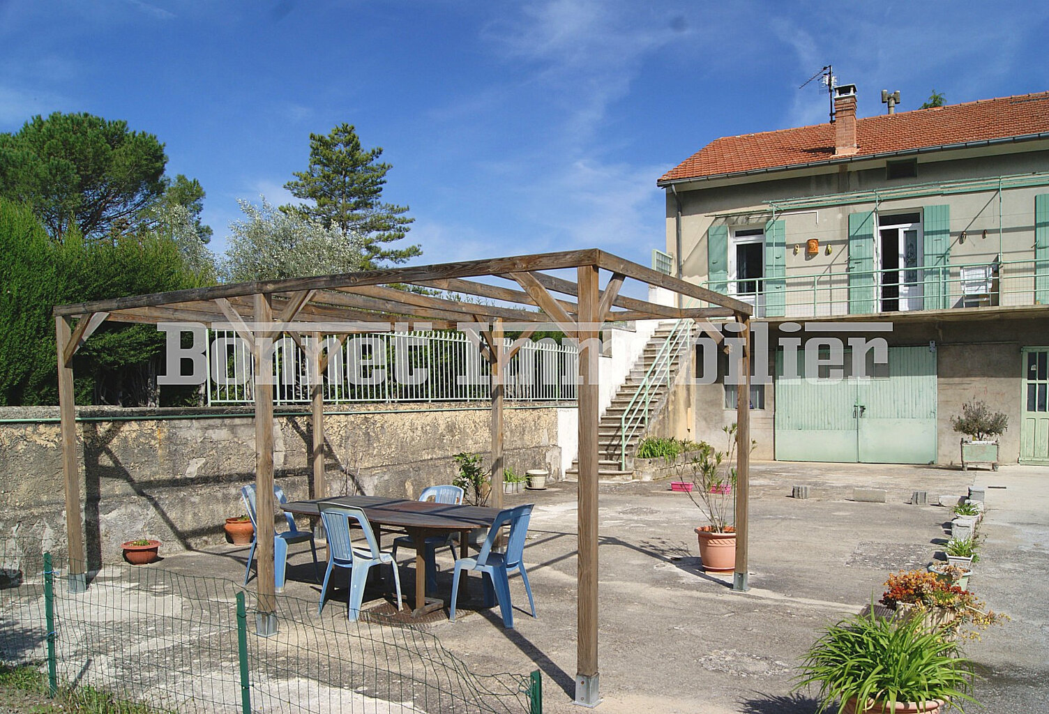 Maison mitoyenne à Nyons — photo 1