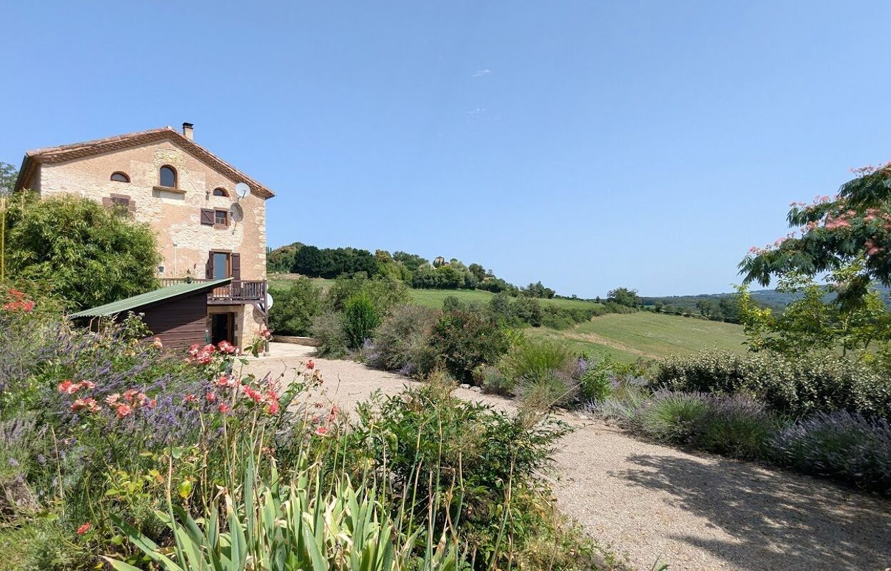 maison 5 pièces 232 m2 à vendre à Cordes-sur-Ciel (81170)