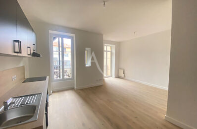 location appartement 749 € CC /mois à proximité de Cap-d'Ail (06320)