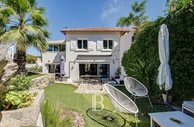 location maison 4 500 € CC /mois à proximité de Cassis (13260)