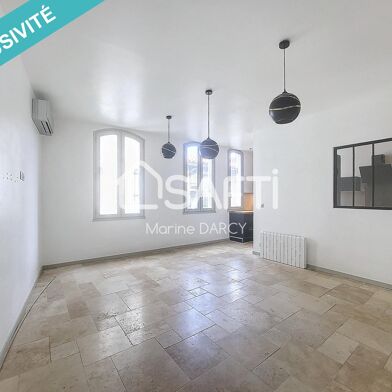 Maison 8 pièces 304 m²