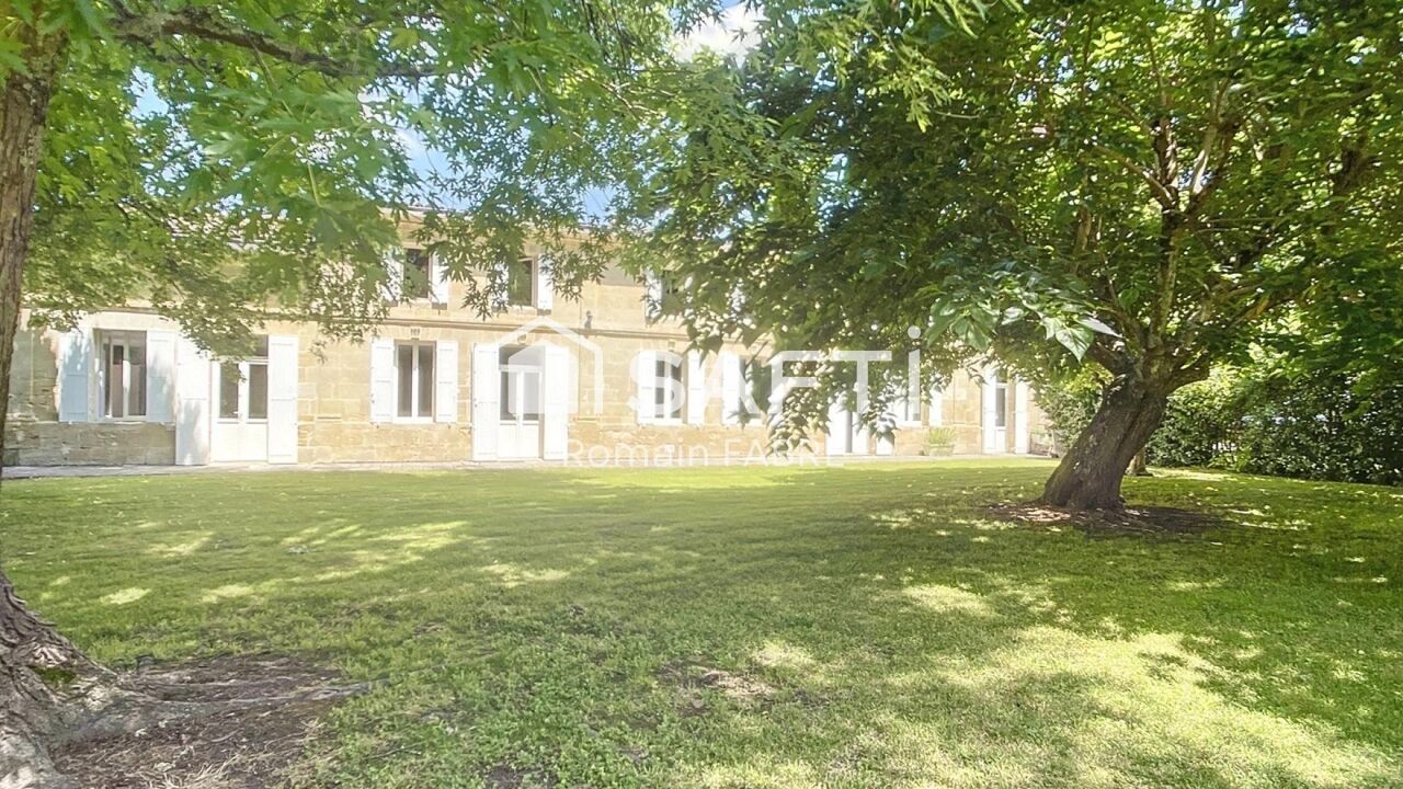 maison 8 pièces 280 m2 à vendre à Pugnac (33710)